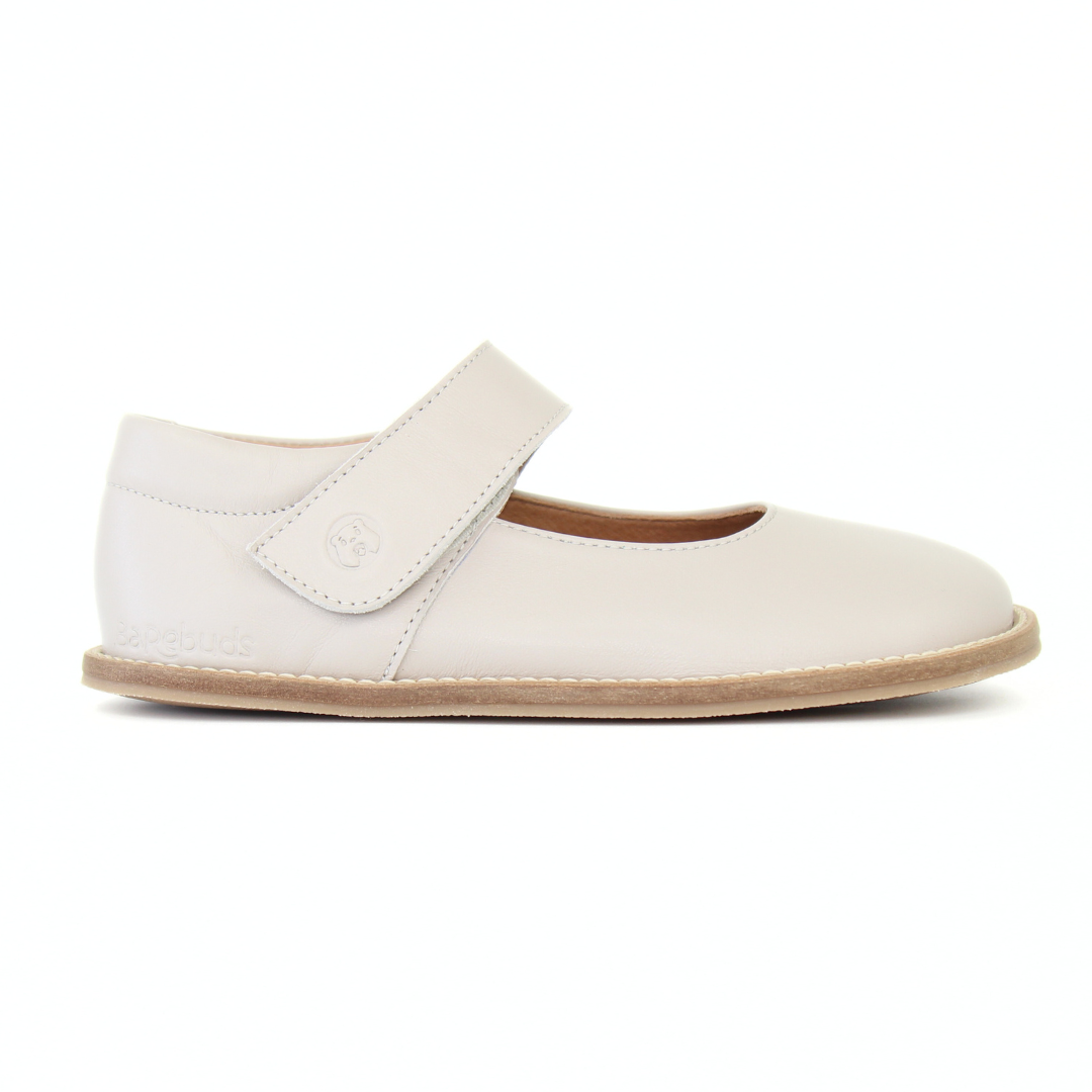 Mercedita-Barefoot-Nani