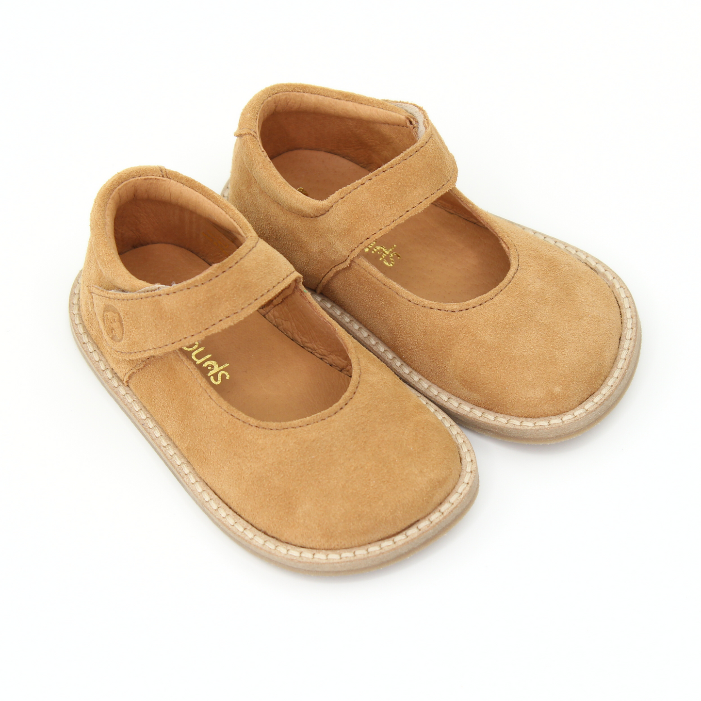 Mercedita-Barefoot-Nani-Barebuds