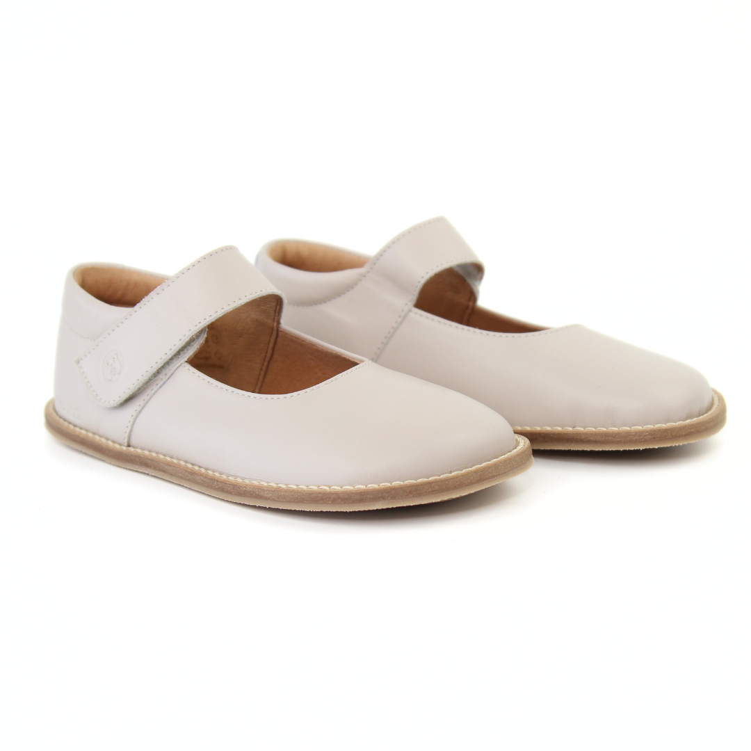 Mercedita-Barefoot-Nani